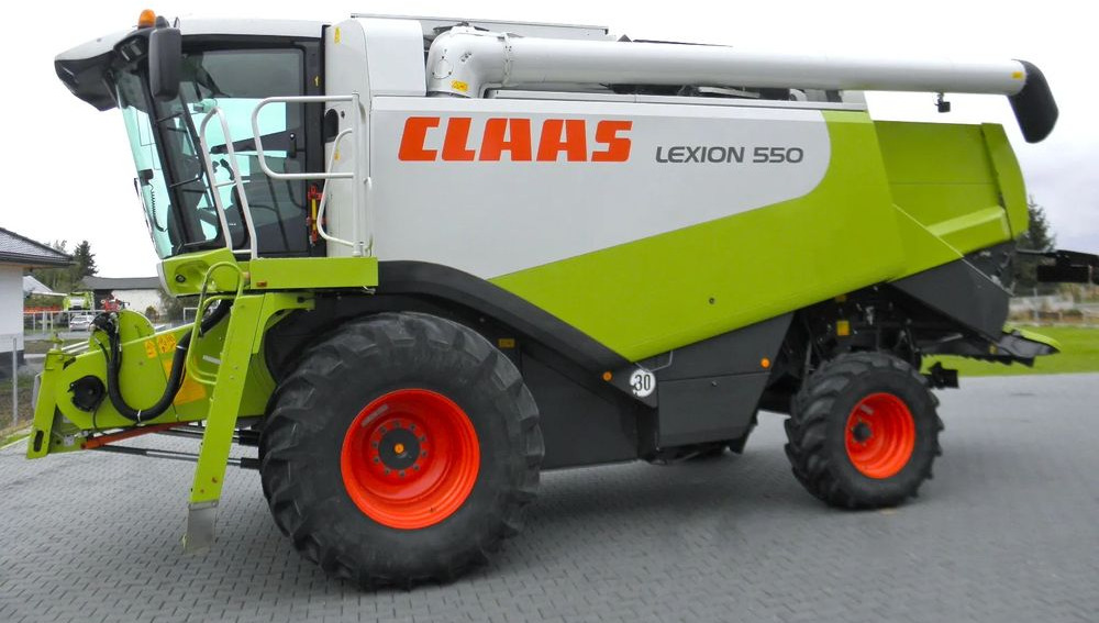 Claas Lexion 550 2005 Rok, heder V750, Najbogatsza Wersja, Nie Malowany, Stan Idealny - Mejetærsker: billede 2 Claas Lexion 550 2005 Rok, heder V750, Najbogatsza Wersja, Nie Malowany, Stan Idealny - Mejetærsker: billede 2