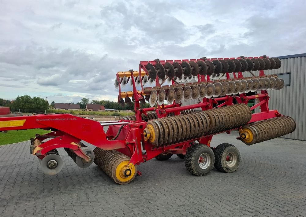 Väderstad Carrier 1225 XL 2011 rok , 12 metrów , Stan Bardzo Dobry - Maskine til jordbearbejdning: billede 5 Väderstad Carrier 1225 XL 2011 rok , 12 metrów , Stan Bardzo Dobry - Maskine til jordbearbejdning: billede 5