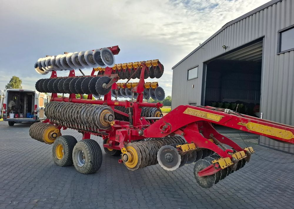 Väderstad Carrier 820 2011 rok , Nowe Talerze , Nie Malowany , Stan Bardzo Dobry - Maskine til jordbearbejdning: billede 3 Väderstad Carrier 820 2011 rok , Nowe Talerze , Nie Malowany , Stan Bardzo Dobry - Maskine til jordbearbejdning: billede 3