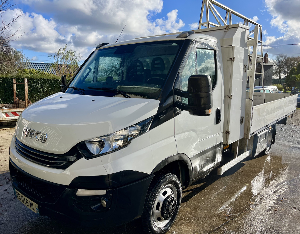IVECO Daily 35-180 35c18 plateau - Ladbil: billede 1 IVECO Daily 35-180 35c18 plateau - Ladbil: billede 1
