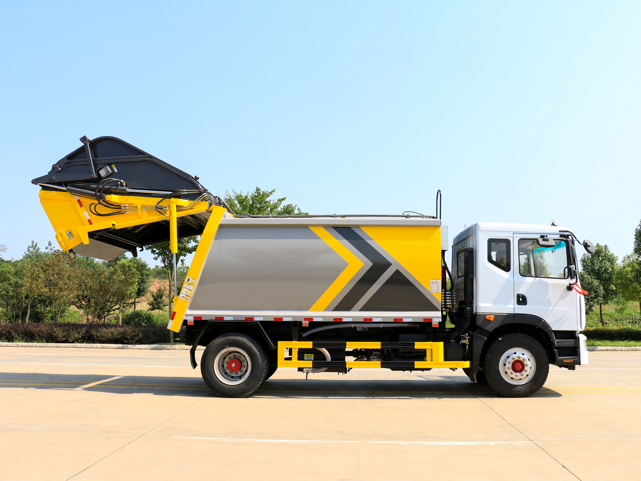 Sinotruk Howo new truck - Affaldsmaskine: billede 5 Sinotruk Howo new truck - Affaldsmaskine: billede 5