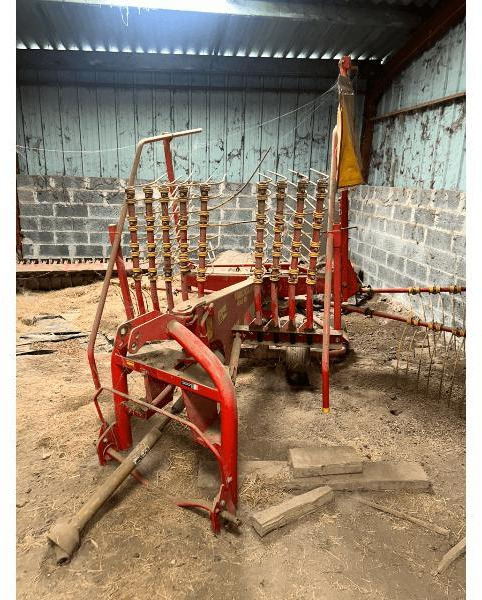 AGRAM 484 - Høvender: billede 1 AGRAM 484 - Høvender: billede 1