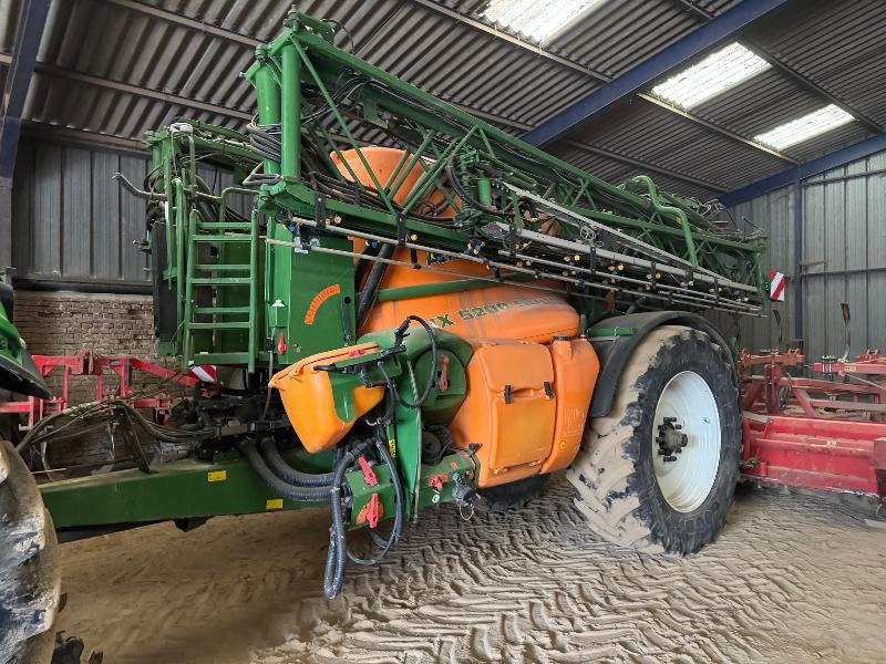 AMAZONE UX5200 - Trailersprøjte: billede 1 AMAZONE UX5200 - Trailersprøjte: billede 1