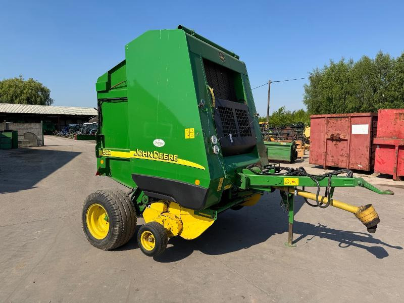 JOHN DEERE 592 - Rundballepresse: billede 5 JOHN DEERE 592 - Rundballepresse: billede 5