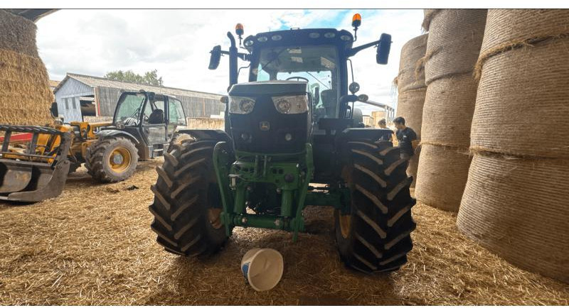 JOHN DEERE 6130R - Traktor: billede 2 JOHN DEERE 6130R - Traktor: billede 2