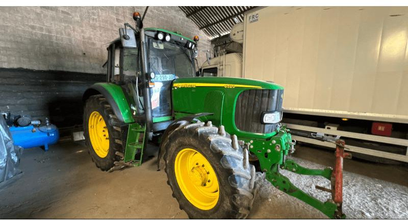 JOHN DEERE 6520 - Traktor: billede 1 JOHN DEERE 6520 - Traktor: billede 1