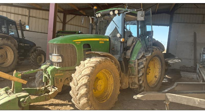 JOHN DEERE 7530 PREMIUM - Traktor: billede 1 JOHN DEERE 7530 PREMIUM - Traktor: billede 1
