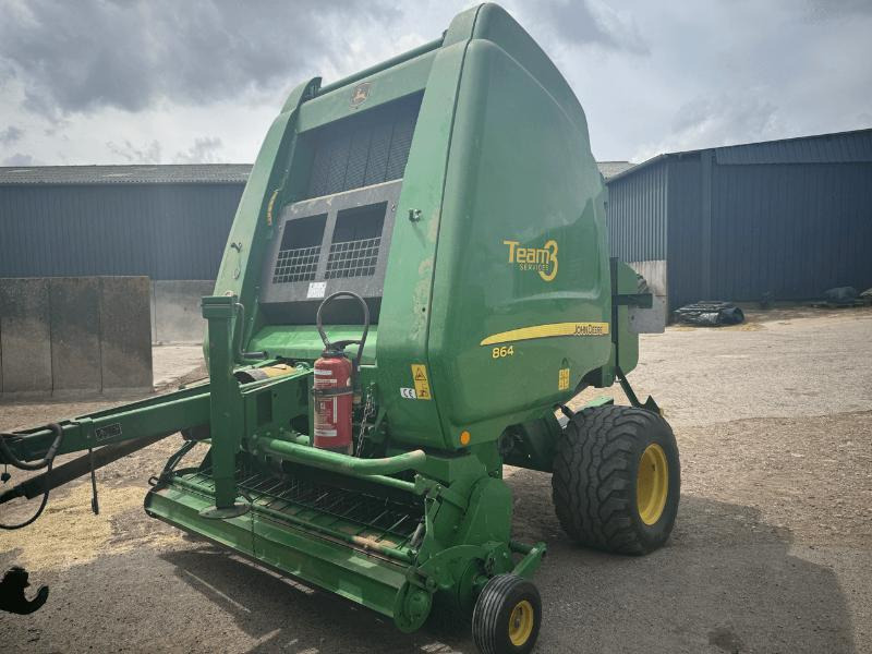 JOHN DEERE 864 - Rundballepresse: billede 1 JOHN DEERE 864 - Rundballepresse: billede 1
