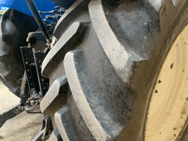 NEW-HOLLAND T7.215S - Traktor: billede 3 NEW-HOLLAND T7.215S - Traktor: billede 3