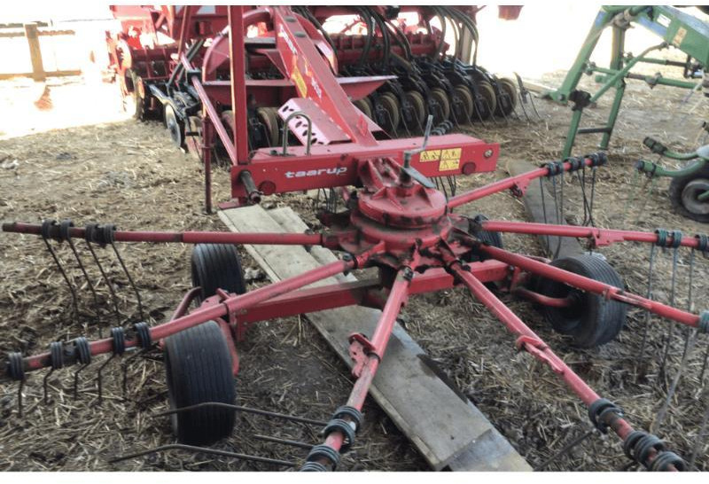 TAARUP 9035 - Høvender: billede 5 TAARUP 9035 - Høvender: billede 5