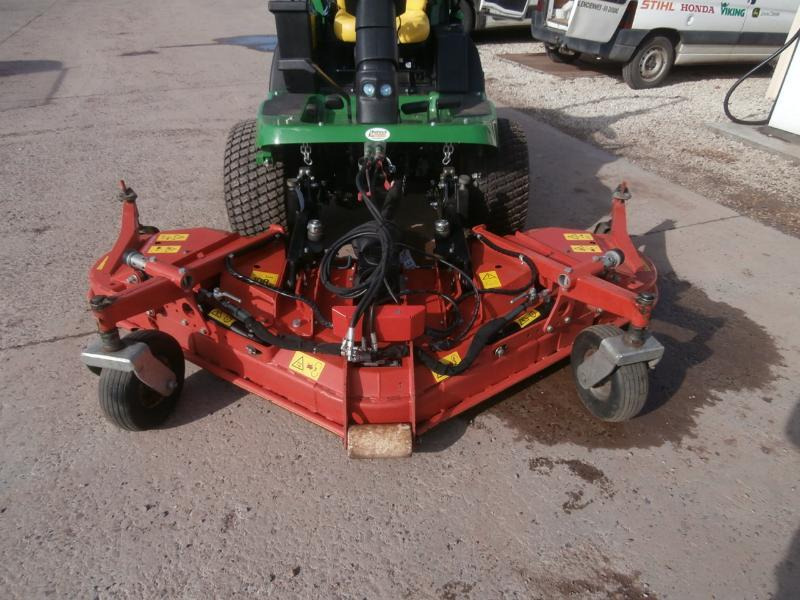 WIEDENMANN RMR230V-F - Plæneklipper: billede 3 WIEDENMANN RMR230V-F - Plæneklipper: billede 3