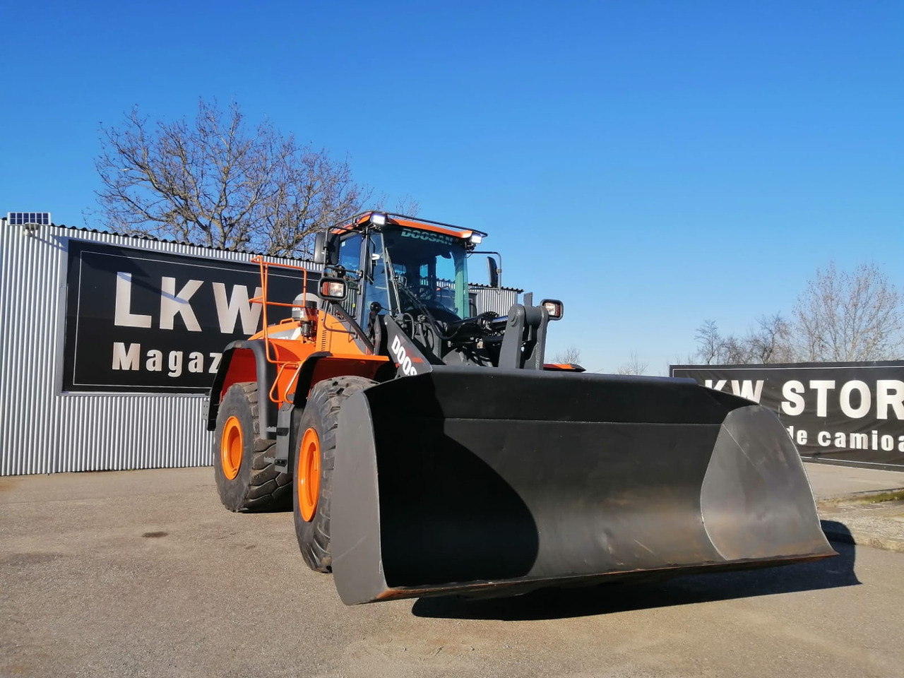 Doosan DL 420-5 Front End Loader, TOP!!! - Gummihjulslæsser: billede 1 Doosan DL 420-5 Front End Loader, TOP!!! - Gummihjulslæsser: billede 1