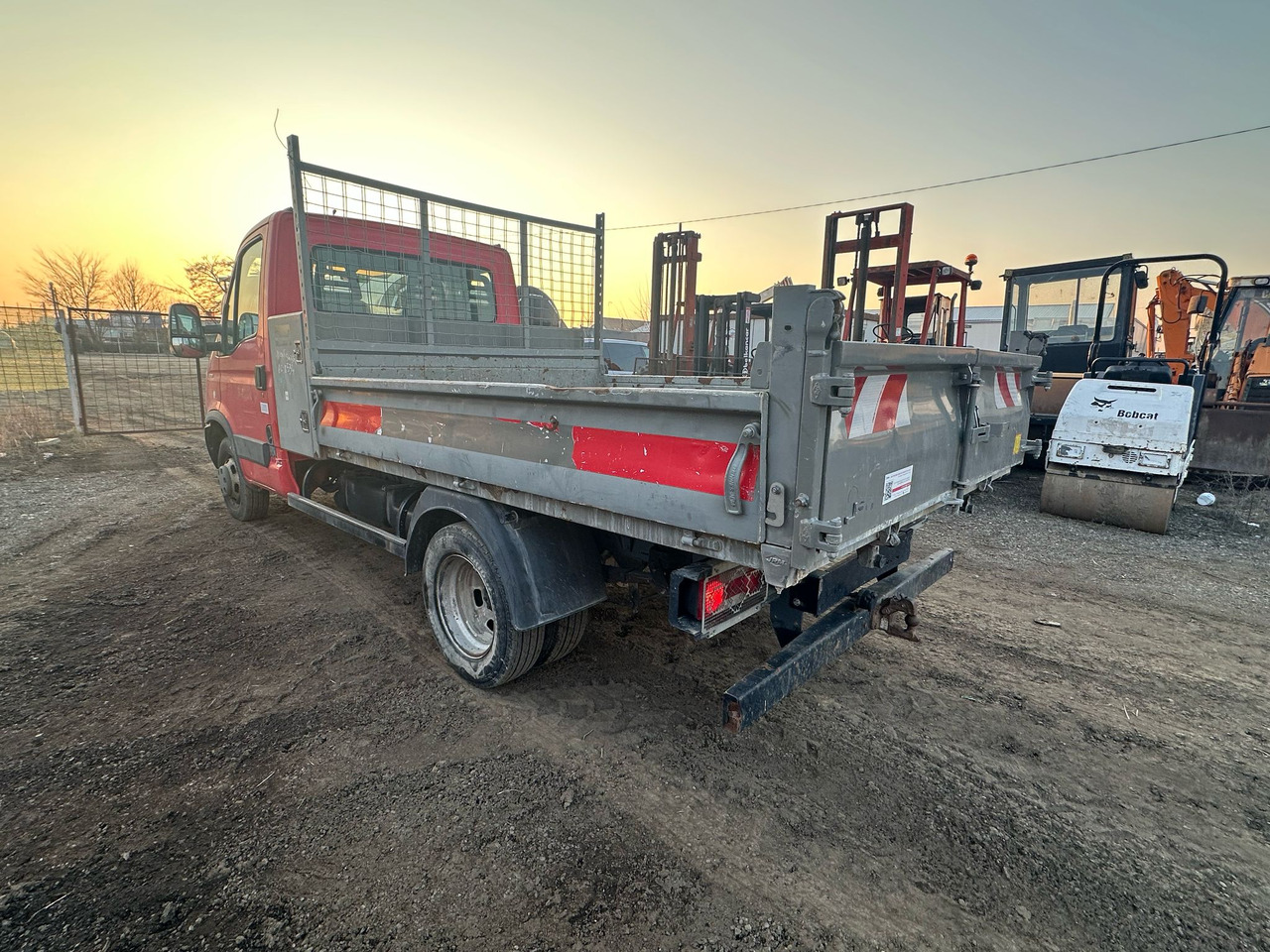 Iveco Daily Van - Ladbil med tip: billede 3 Iveco Daily Van - Ladbil med tip: billede 3