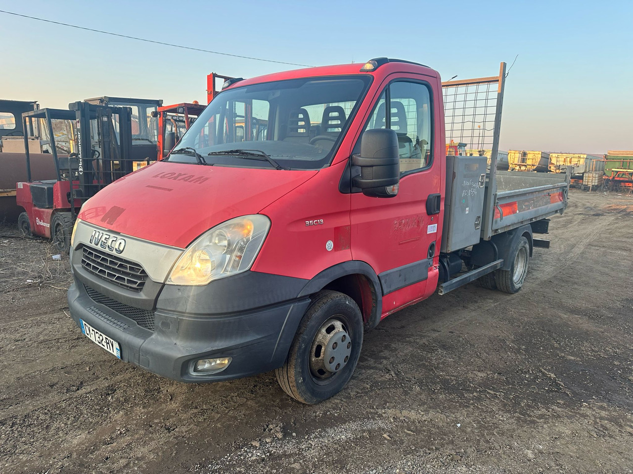 Iveco Daily Van - Ladbil med tip: billede 1 Iveco Daily Van - Ladbil med tip: billede 1