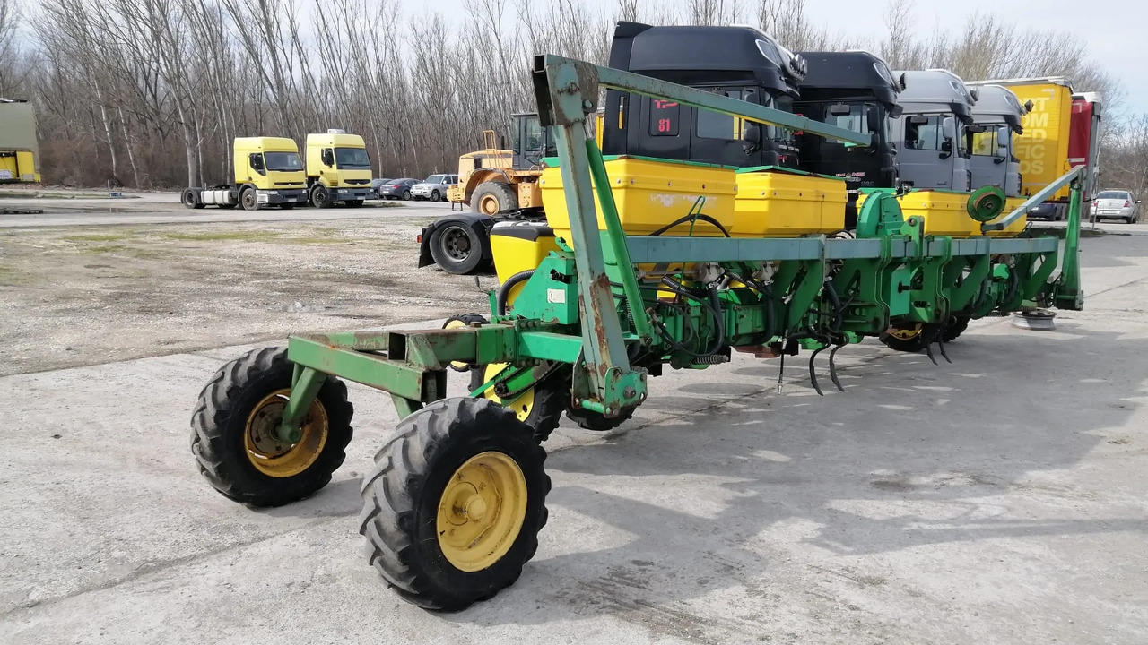 SFOGGIA GAMA PLUS 12/9m/12 Rows Seeding Machine - Præcisionssåmaskine: billede 1 SFOGGIA GAMA PLUS 12/9m/12 Rows Seeding Machine - Præcisionssåmaskine: billede 1
