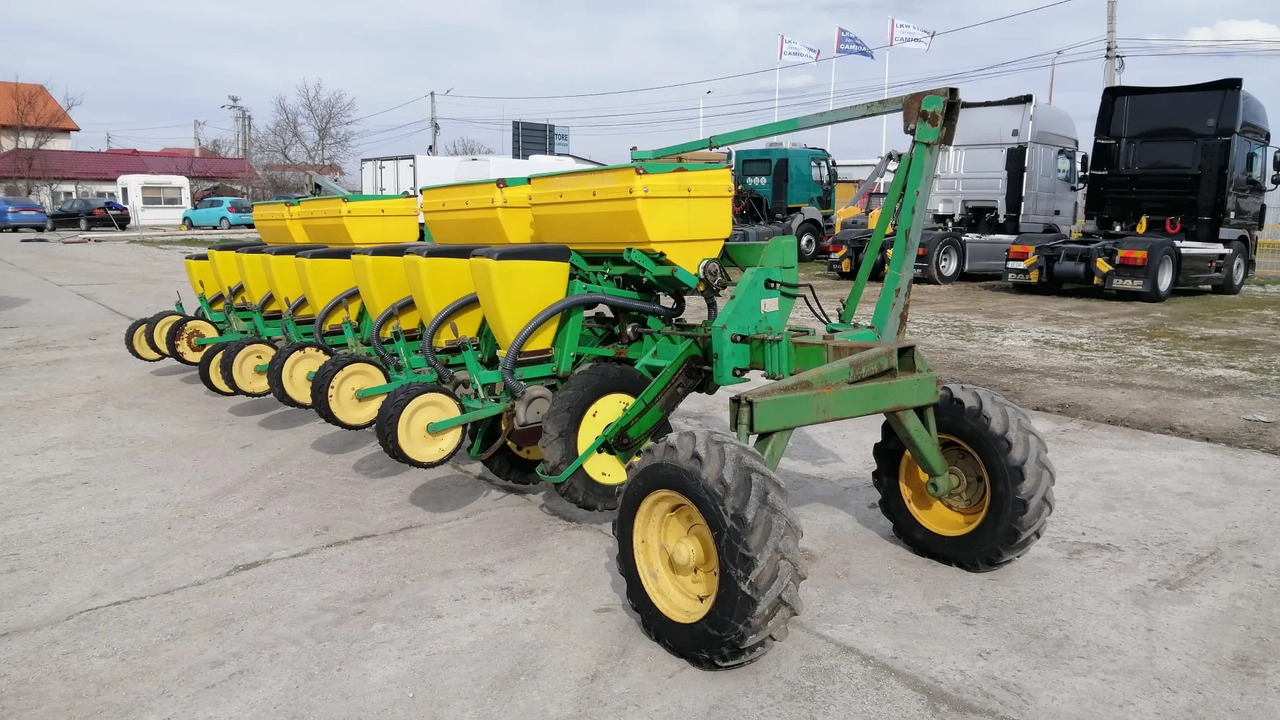 SFOGGIA GAMA PLUS 12/9m/12 Rows Seeding Machine - Præcisionssåmaskine: billede 5 SFOGGIA GAMA PLUS 12/9m/12 Rows Seeding Machine - Præcisionssåmaskine: billede 5