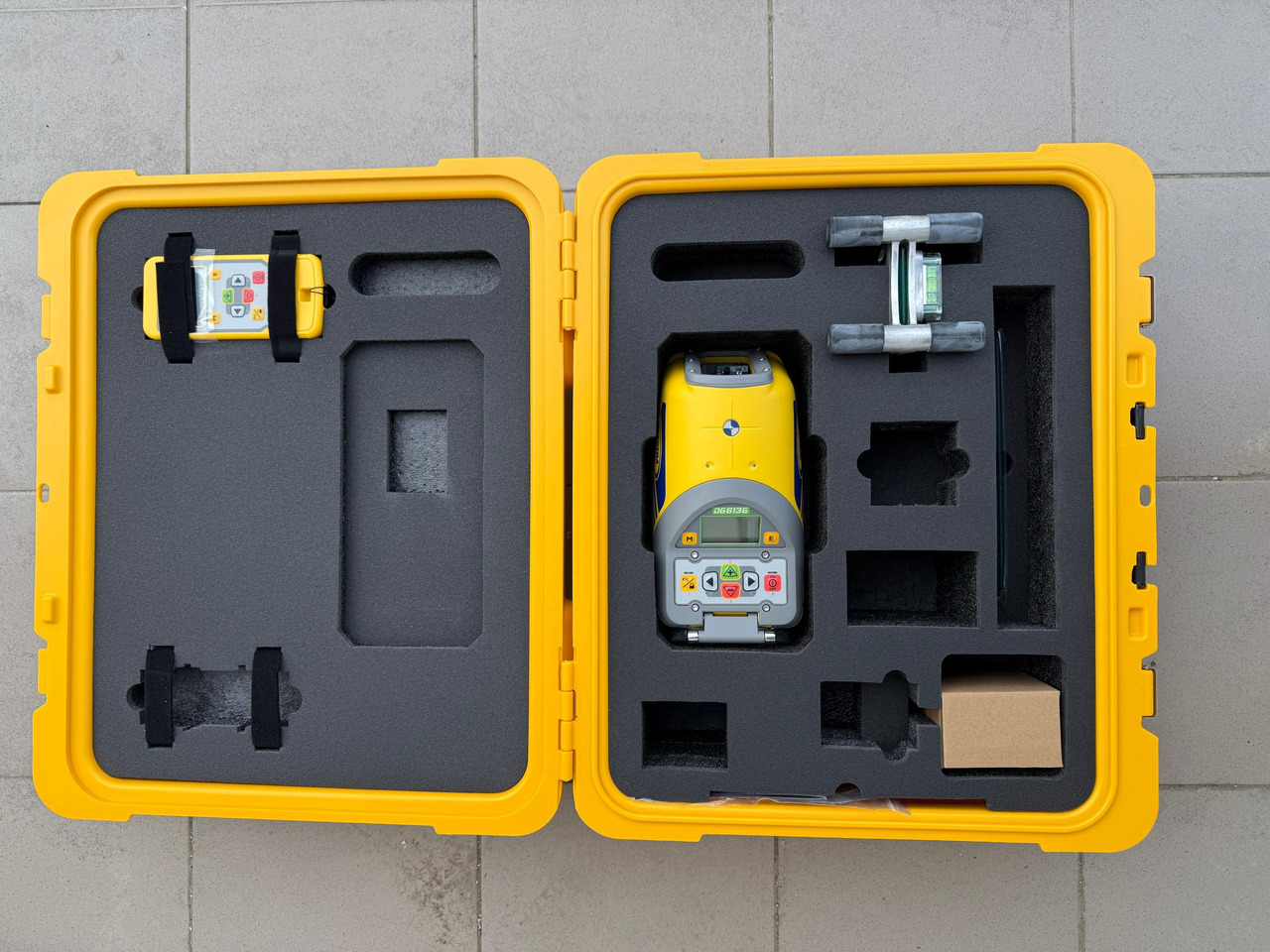 Spectra DG613G Green Beam Dialgrade Pipe Laser - Bygningsudstyr: billede 4 Spectra DG613G Green Beam Dialgrade Pipe Laser - Bygningsudstyr: billede 4