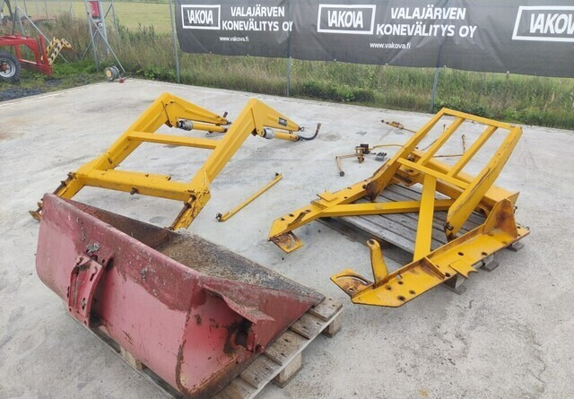 James 50 etukuormaaja - sorakauhalla - Frontlæsser til traktor: billede 2 James 50 etukuormaaja - sorakauhalla - Frontlæsser til traktor: billede 2