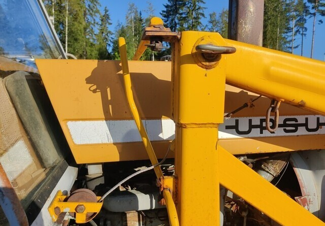 James 50 etukuormaaja - sorakauhalla - Frontlæsser til traktor: billede 4 James 50 etukuormaaja - sorakauhalla - Frontlæsser til traktor: billede 4