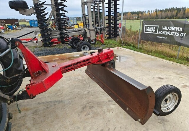 Kipa 245cm perälevy - hydraulinen - VIDEO - Bulldozer-skovl: billede 4 Kipa 245cm perälevy - hydraulinen - VIDEO - Bulldozer-skovl: billede 4