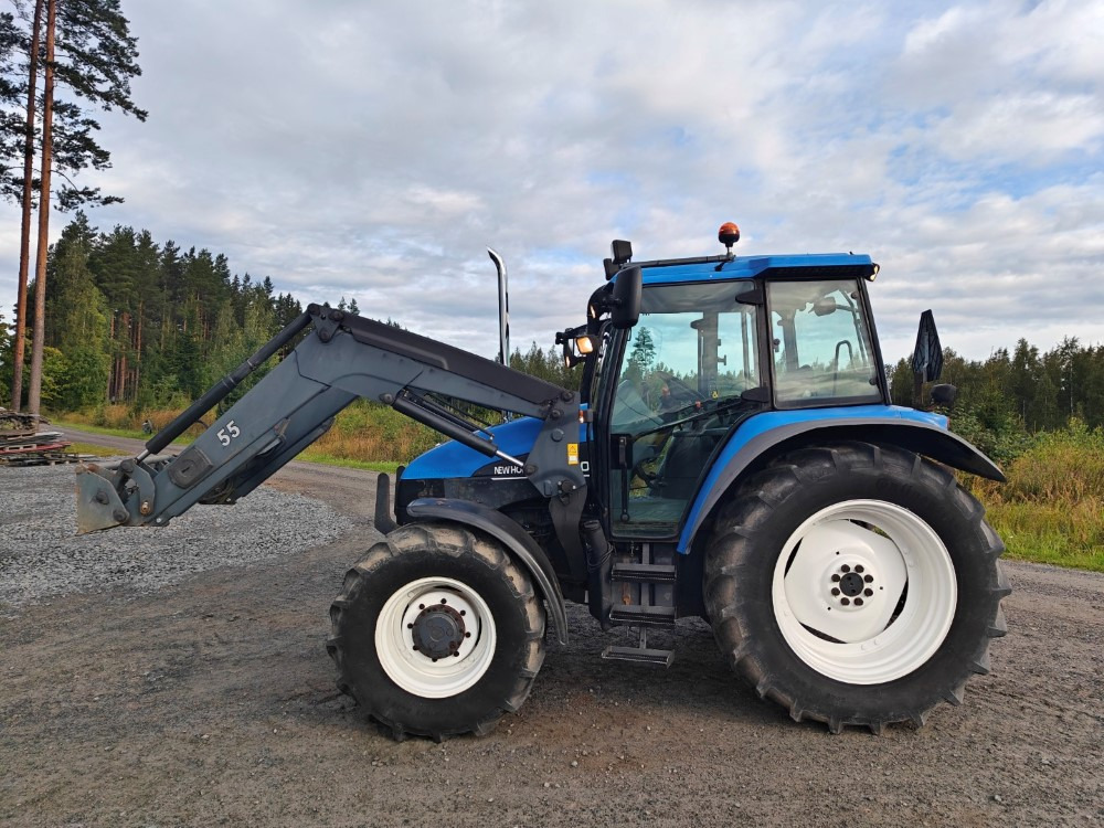 New Holland TS100, ES vaihteisto, ilmastointi, etukuormaaja Ålö Q55, katso video! - Traktor: billede 2 New Holland TS100, ES vaihteisto, ilmastointi, etukuormaaja Ålö Q55, katso video! - Traktor: billede 2