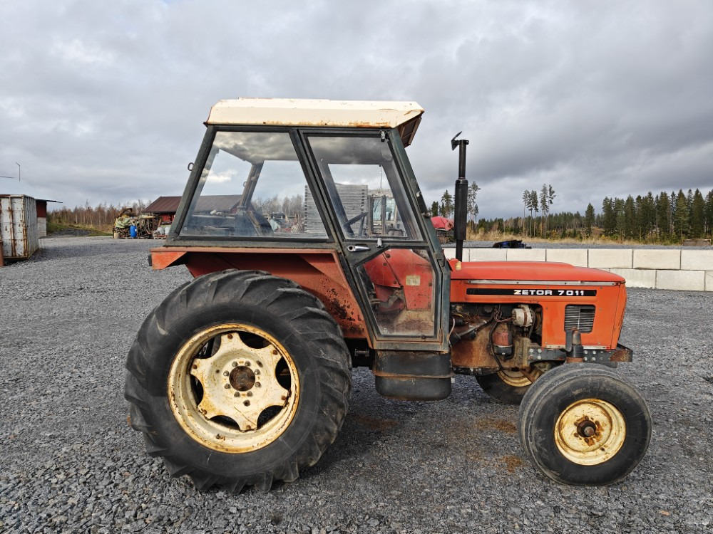 ZETOR 7011 - Traktor: billede 4 ZETOR 7011 - Traktor: billede 4