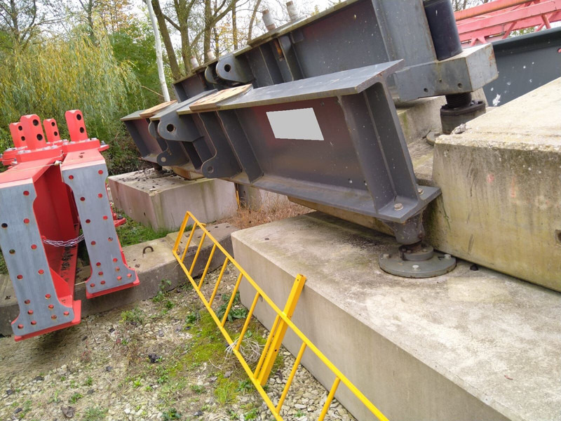 Liebherr 100LC cross 901214530, 2016 yom - Tårnkran: billede 2 Liebherr 100LC cross 901214530, 2016 yom - Tårnkran: billede 2