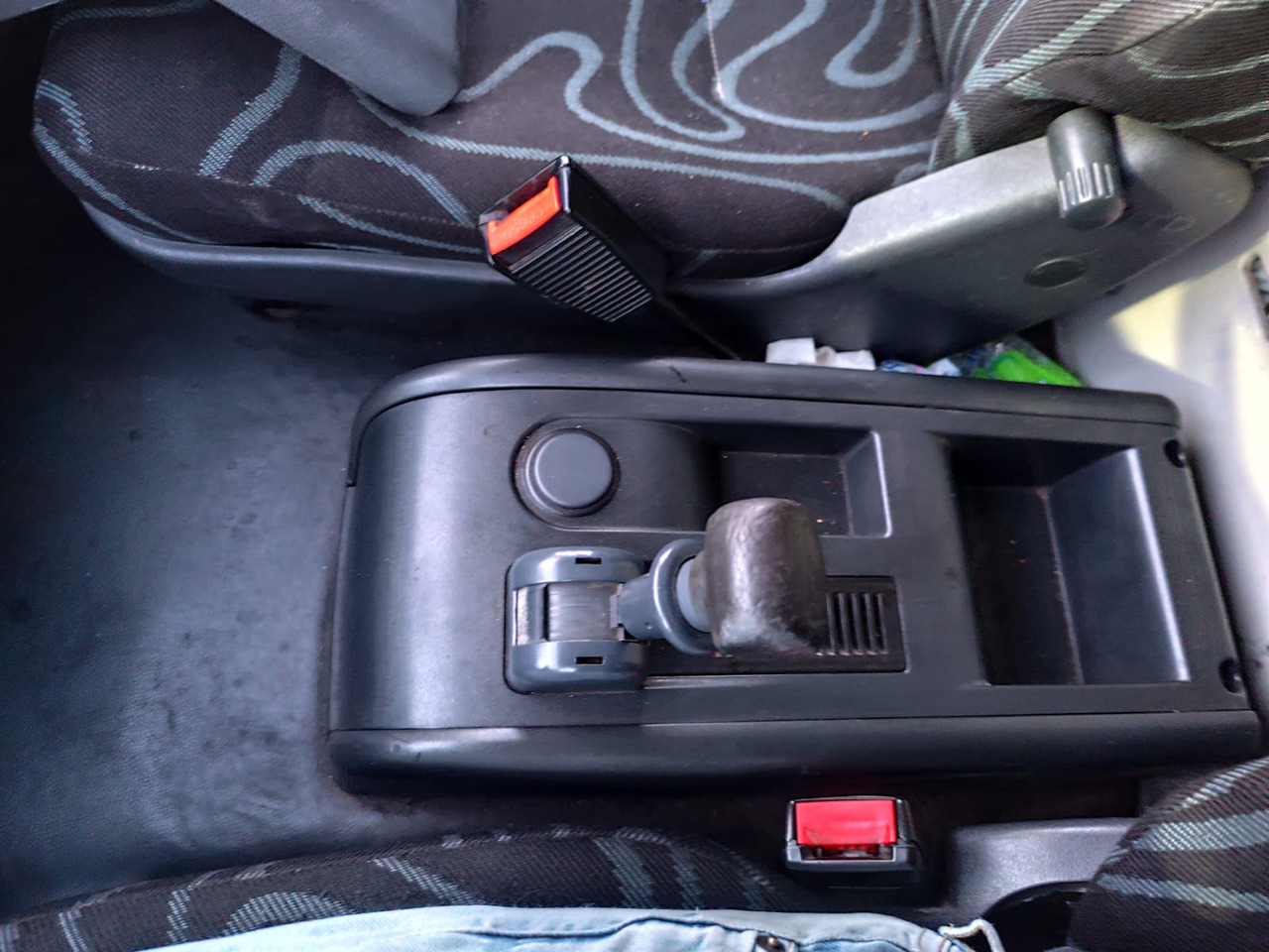 IVECO EUROCARGO 120E28P - Lastbil chassis: billede 4 IVECO EUROCARGO 120E28P - Lastbil chassis: billede 4