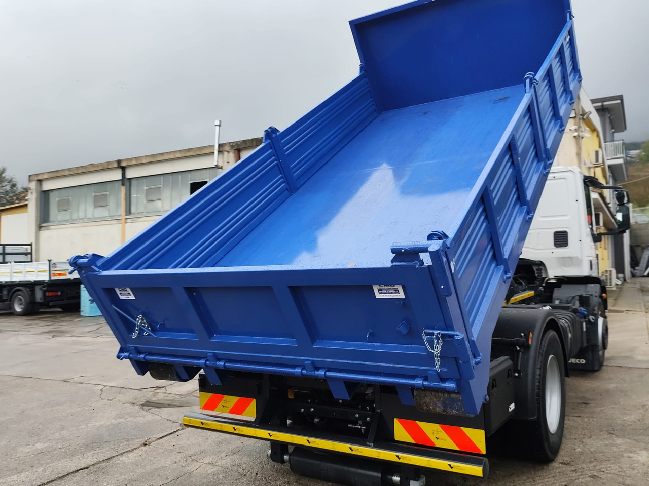 IVECO EUROCARGO 180-250 - Lastbil kroghejs, Lastbil med kran: billede 5 IVECO EUROCARGO 180-250 - Lastbil kroghejs, Lastbil med kran: billede 5