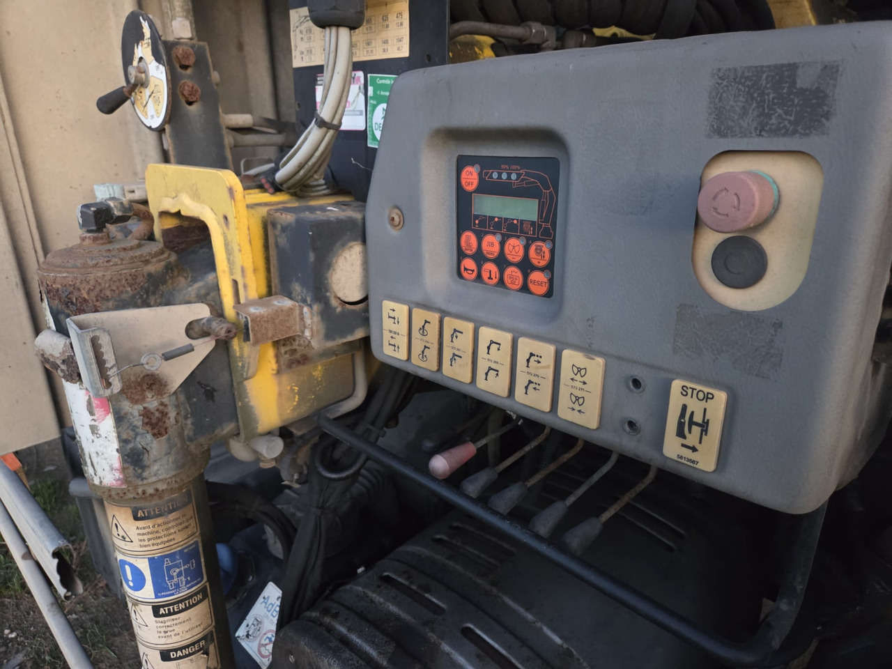 IVECO EUROCARGO 180E25 - Lastbil med kran, Lastbil med kran: billede 4 IVECO EUROCARGO 180E25 - Lastbil med kran, Lastbil med kran: billede 4