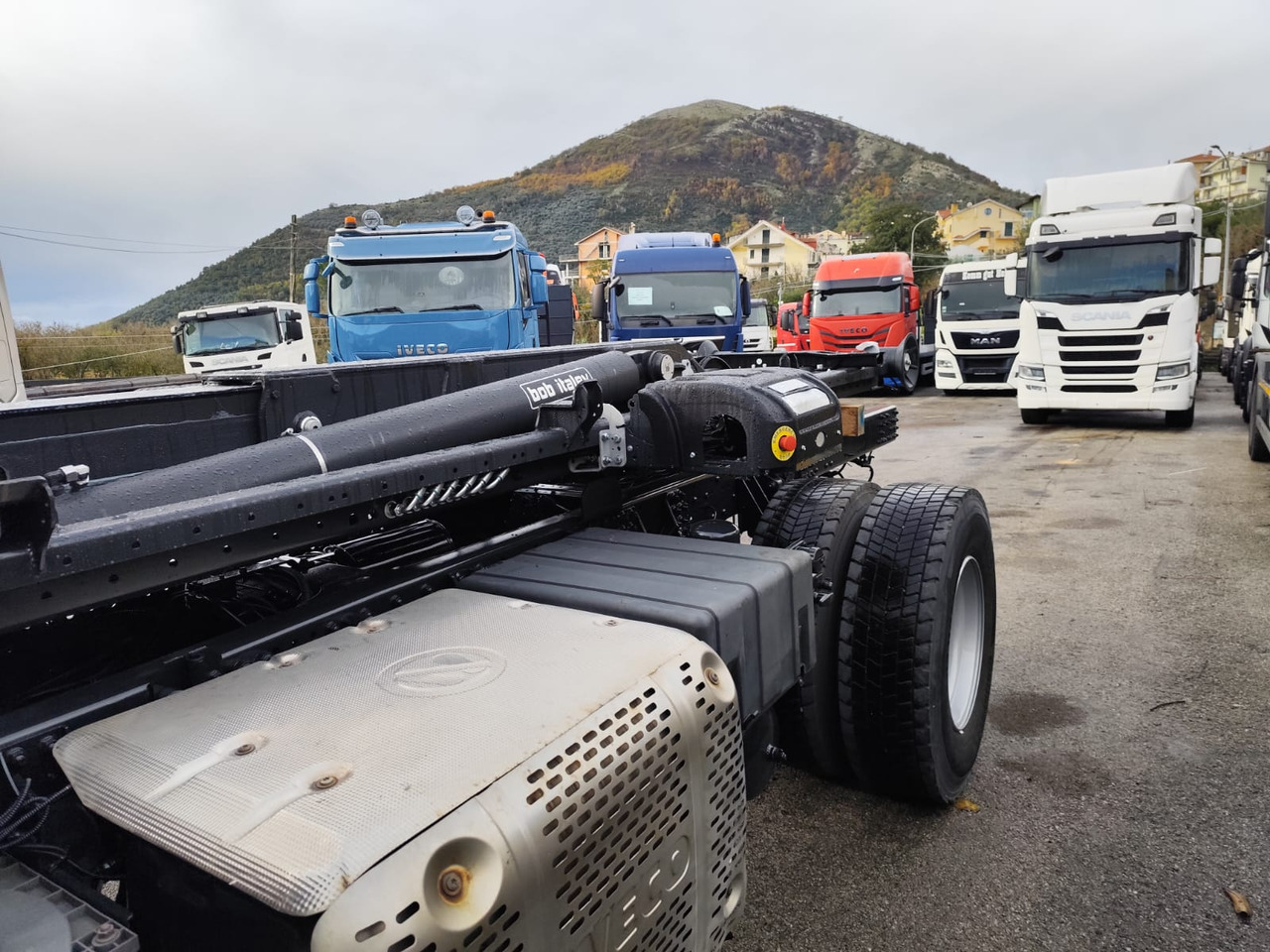 IVECO STRALIS 190S31 - Lastbil kroghejs: billede 2 IVECO STRALIS 190S31 - Lastbil kroghejs: billede 2