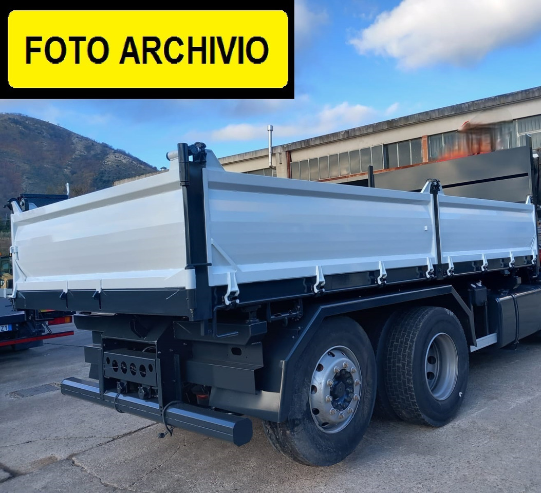 IVECO STRALIS AD 260S31 XP - Lastbil med kran: billede 2 IVECO STRALIS AD 260S31 XP - Lastbil med kran: billede 2