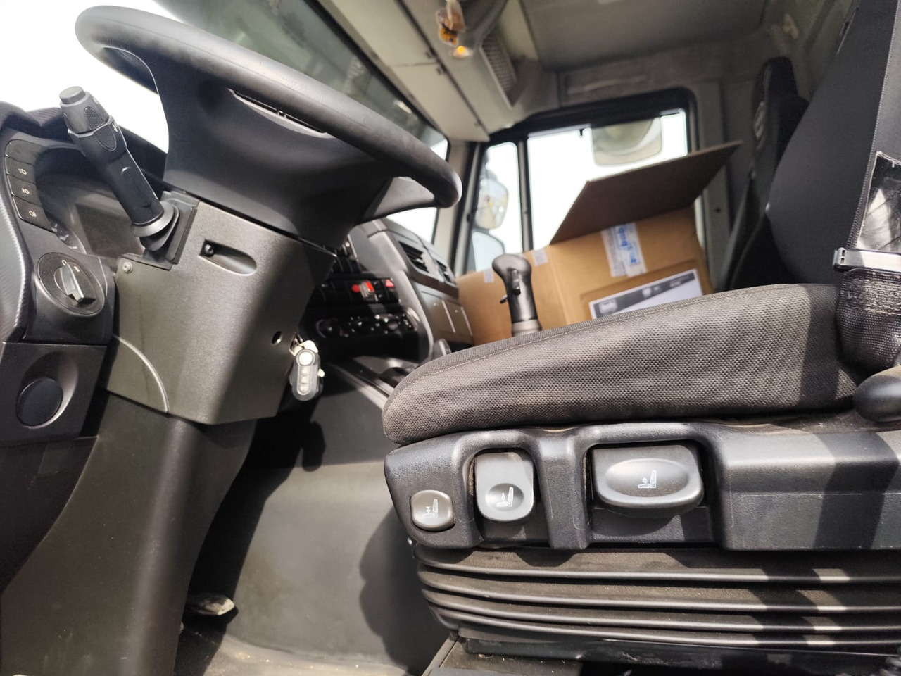 Lastbil kroghejs IVECO STRALIS AD 260S31 Y/P: billede 8