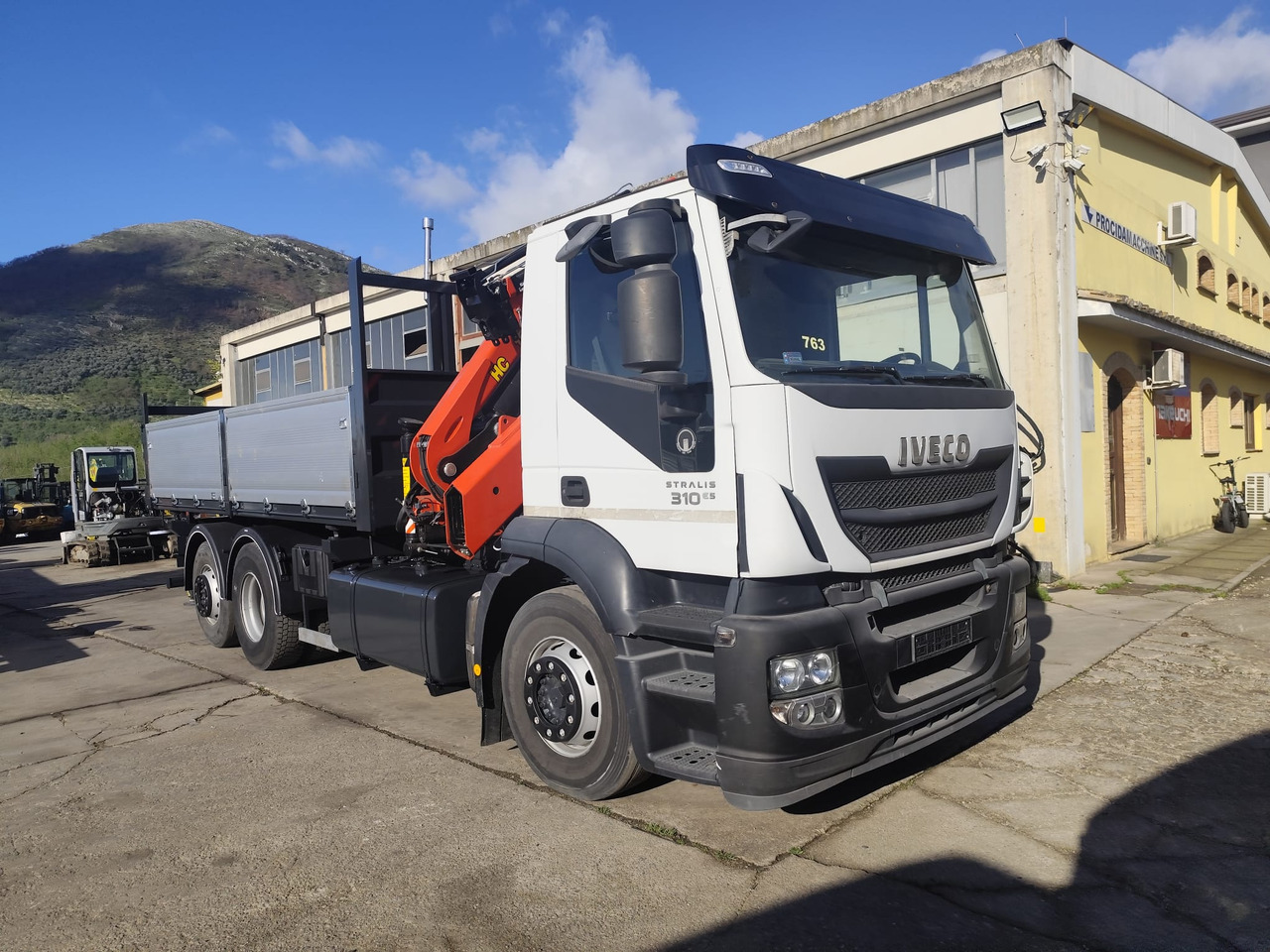Leje en IVECO STRALIS CUBE 260S31 IVECO STRALIS CUBE 260S31: billede 44 Leje en IVECO STRALIS CUBE 260S31 IVECO STRALIS CUBE 260S31: billede 44