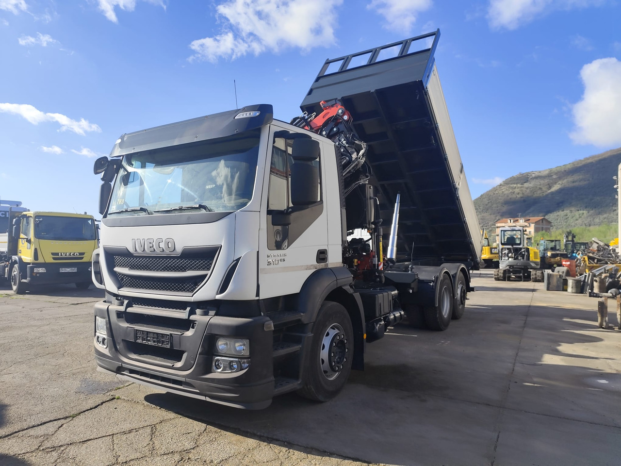 Leje en IVECO STRALIS CUBE 260S31 IVECO STRALIS CUBE 260S31: billede 17 Leje en IVECO STRALIS CUBE 260S31 IVECO STRALIS CUBE 260S31: billede 17