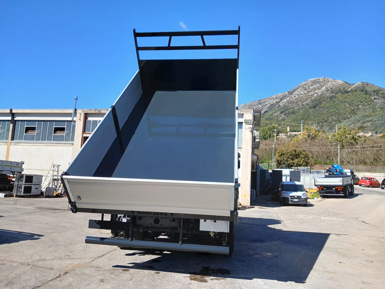 Lastbil med kran, Tipvogn lastbil IVECO STRALIS HI-STREET AD190S42: billede 19