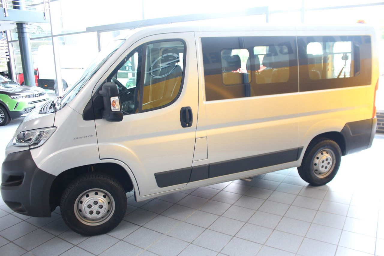 Fiat Ducato Kombi 33 150 L1H1 9-Sitzer Rollstuhlrampe - Persontransport: billede 4 Fiat Ducato Kombi 33 150 L1H1 9-Sitzer Rollstuhlrampe - Persontransport: billede 4