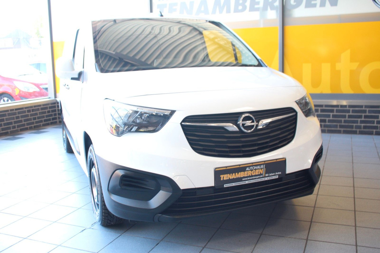 Opel Combo E Cargo Edition Klima PDC Bluetooth AHK - Små varebil: billede 2 Opel Combo E Cargo Edition Klima PDC Bluetooth AHK - Små varebil: billede 2