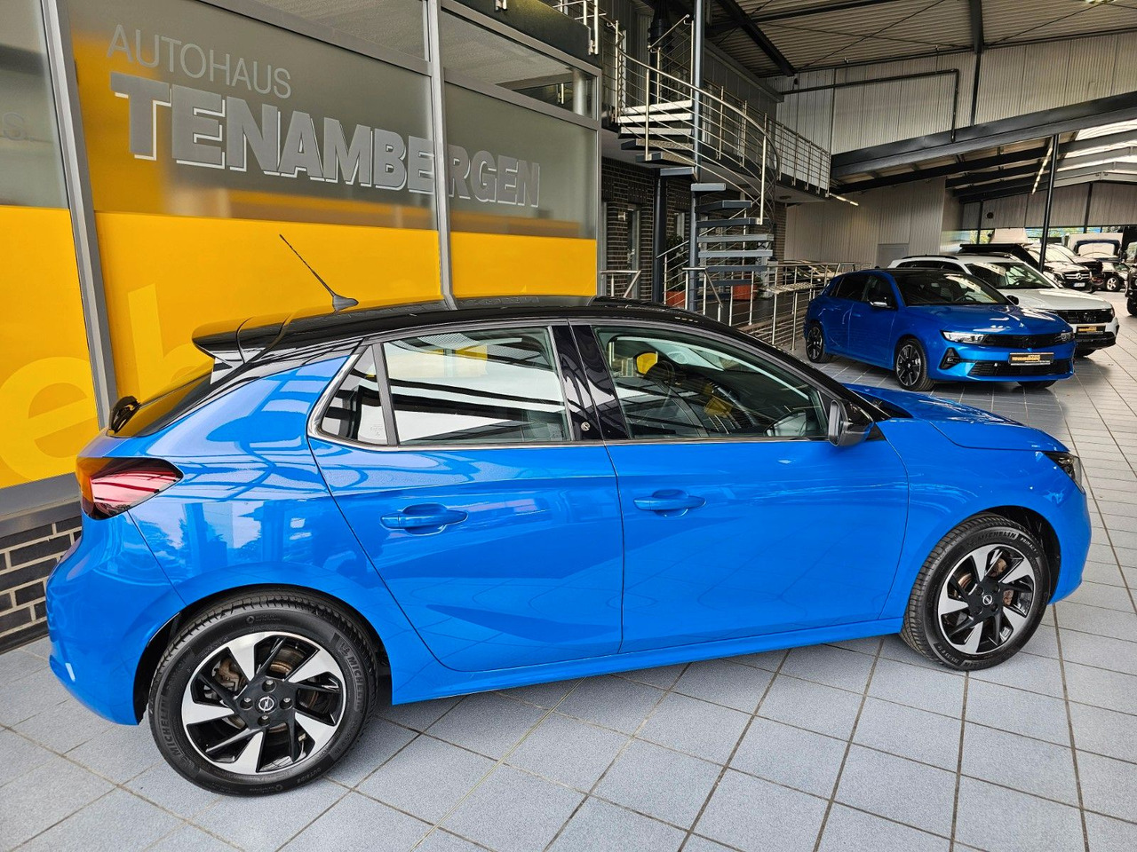 Opel Corsa F Elegance Sommer+Winterreifen +Wärmepumpe - Bil: billede 2 Opel Corsa F Elegance Sommer+Winterreifen +Wärmepumpe - Bil: billede 2