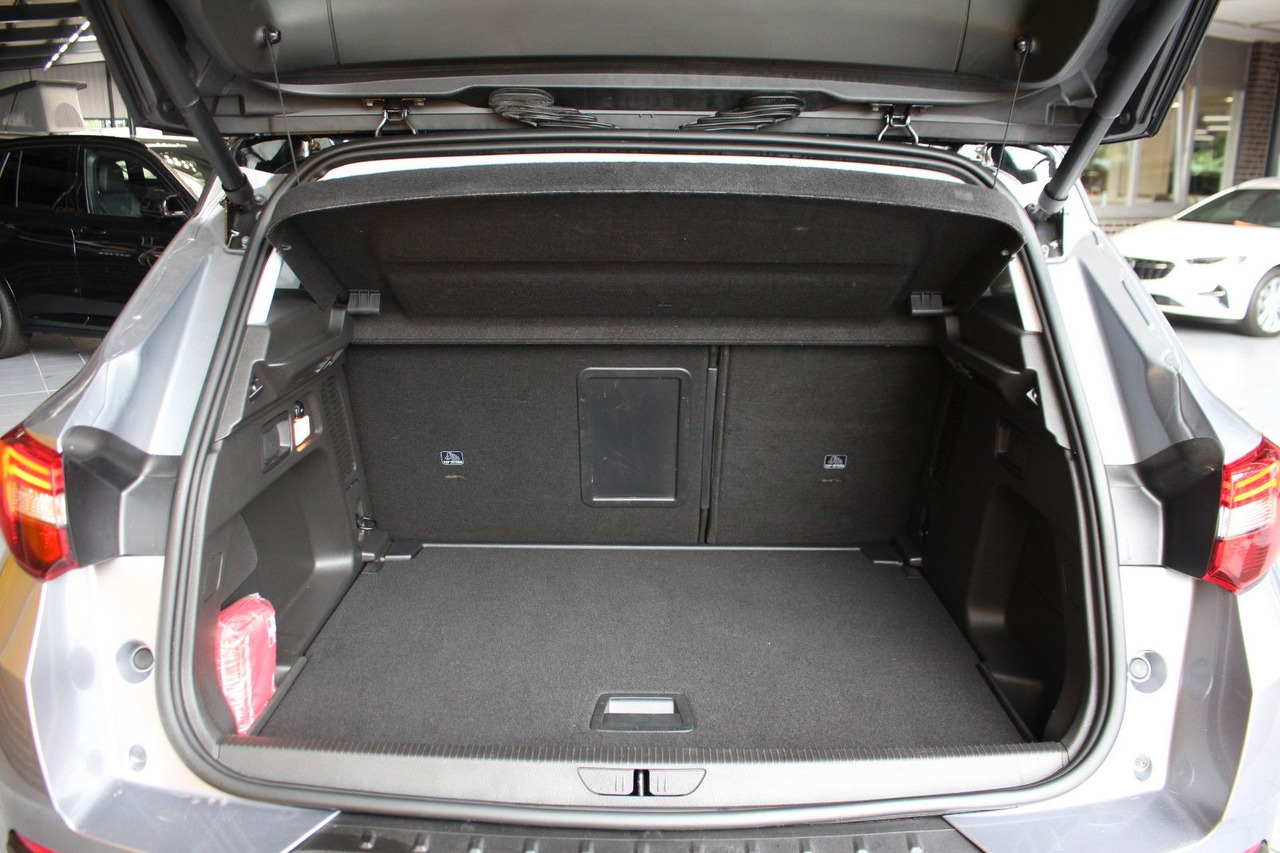 SUV Opel Grandland (X) 2.0 Inno Kamera Keyless LED AHK: billede 16 SUV Opel Grandland (X) 2.0 Inno Kamera Keyless LED AHK: billede 16