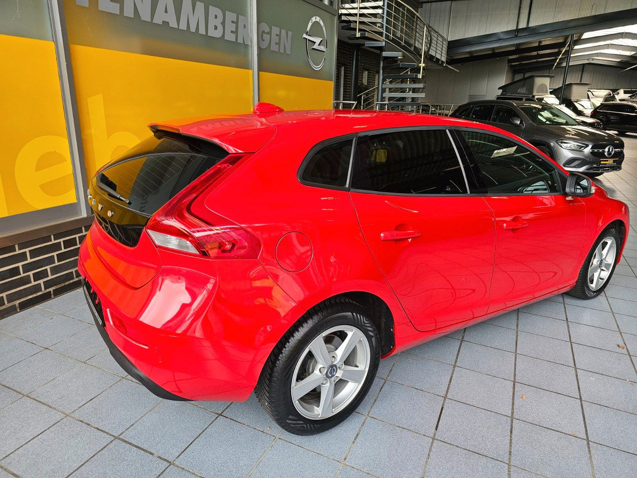 Volvo V40 You! Xenon Sitzheizung Freisprecheinrichtung - Sedan: billede 3 Volvo V40 You! Xenon Sitzheizung Freisprecheinrichtung - Sedan: billede 3