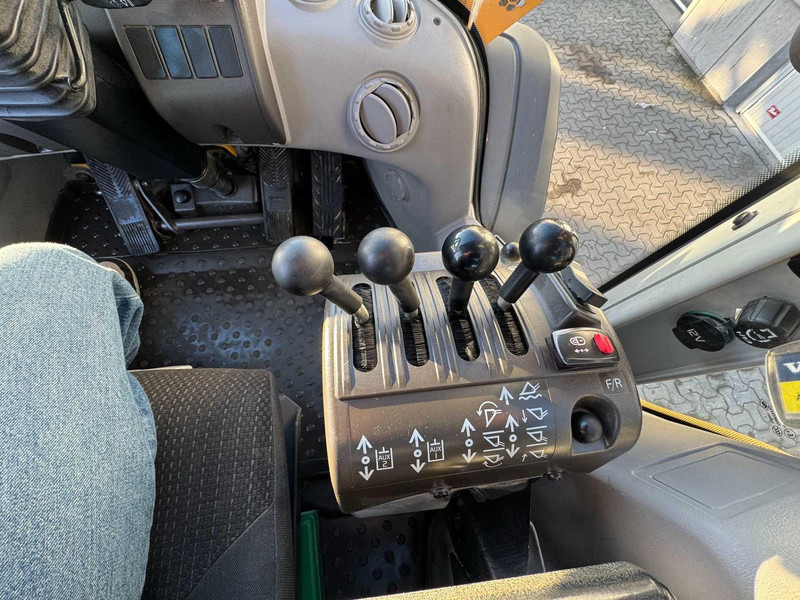 Gummihjulslæsser Volvo L90H Volvo L90H: billede 15