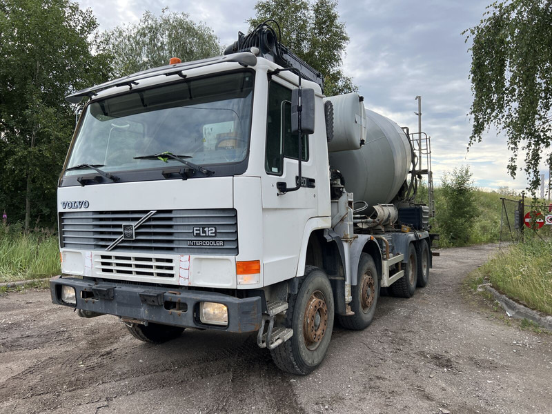 Volvo FL12 - Stationær betonpumpe: billede 1 Volvo FL12 - Stationær betonpumpe: billede 1