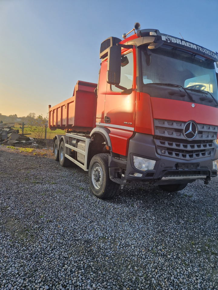 MERCEDES-BENZ Aroc - Containerbil/ Veksellad lastbil: billede 1 MERCEDES-BENZ Aroc - Containerbil/ Veksellad lastbil: billede 1