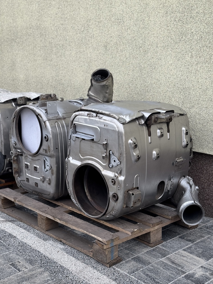 DAF XF 106 XG CF Efficient catalytic converters - Udstødningssystem for Lastbil: billede 4 DAF XF 106 XG CF Efficient catalytic converters - Udstødningssystem for Lastbil: billede 4