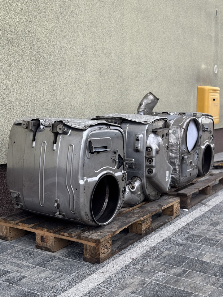 DAF XF 106 XG CF Efficient catalytic converters - Udstødningssystem for Lastbil: billede 1 DAF XF 106 XG CF Efficient catalytic converters - Udstødningssystem for Lastbil: billede 1