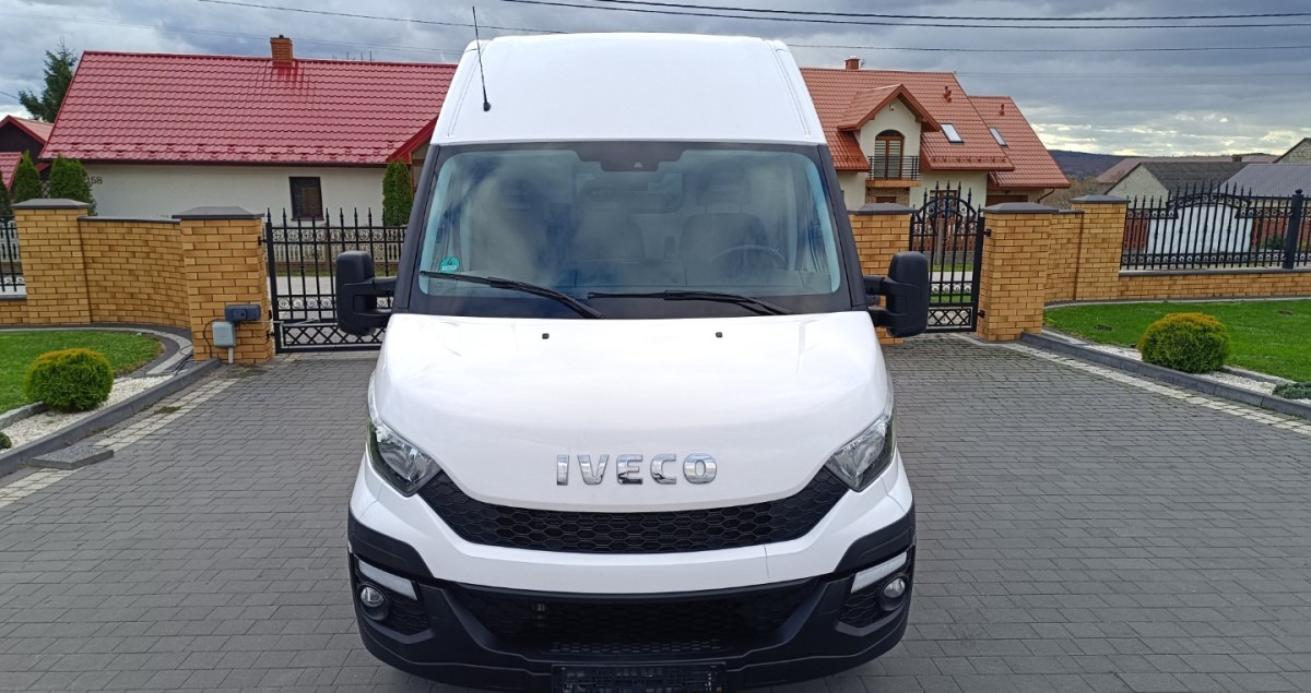 Varevogn Iveco Daily 35C13 Blaszak L3H2 na bliźniakach VAT 23: billede 8 Varevogn Iveco Daily 35C13 Blaszak L3H2 na bliźniakach VAT 23: billede 8