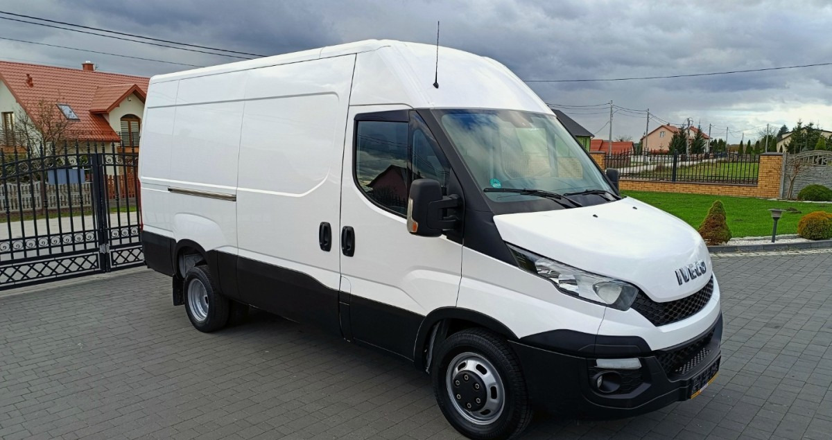 Varevogn Iveco Daily 35C13 Blaszak L3H2 na bliźniakach VAT 23: billede 9 Varevogn Iveco Daily 35C13 Blaszak L3H2 na bliźniakach VAT 23: billede 9
