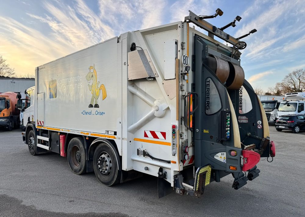 Scania P360 - Affaldsmaskine: billede 3 Scania P360 - Affaldsmaskine: billede 3