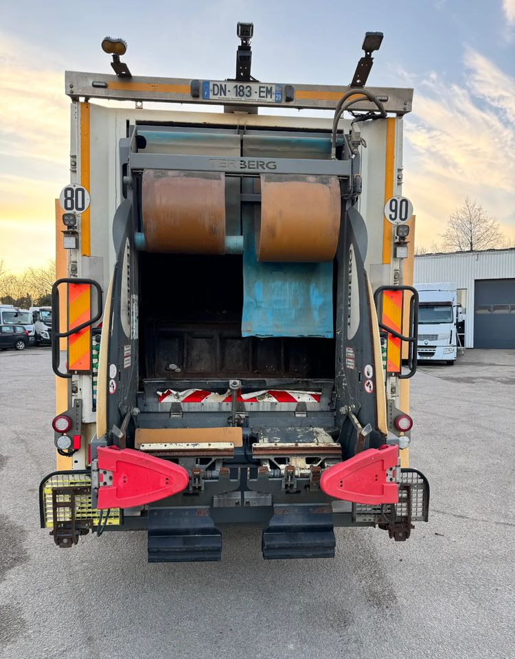 Scania P360 - Affaldsmaskine: billede 4 Scania P360 - Affaldsmaskine: billede 4